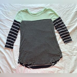 Maurices 3/4 Sleeve Casual Tunic Top